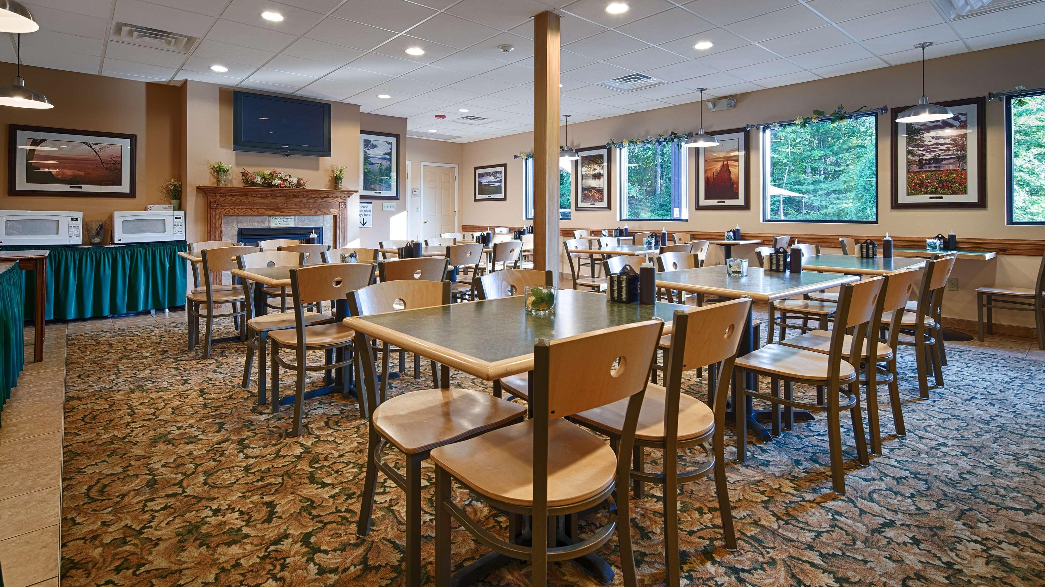 Best Western Of Lake George Exterior foto